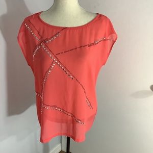 HONIGMAN KEEP ON GOING SIZE 4 SMALL CHIFFON CORAL BLOUSE SILVER STUDS